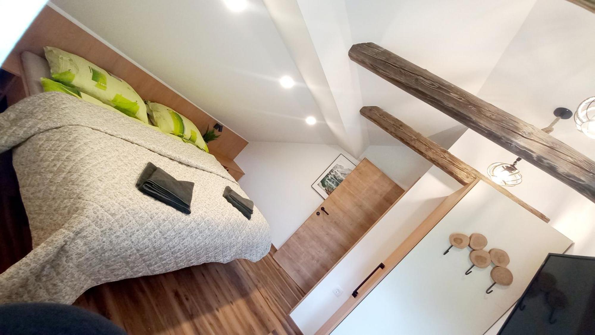Apartma Rozle Mojstrana Bagian luar foto